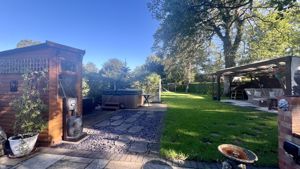 Photo 25- click for photo gallery